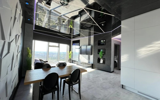 Apartments in Sky Tower with Bathtub near the window