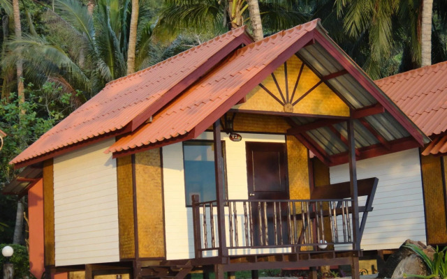 White Sand Beach Resort