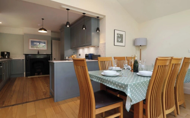 Samphire House
