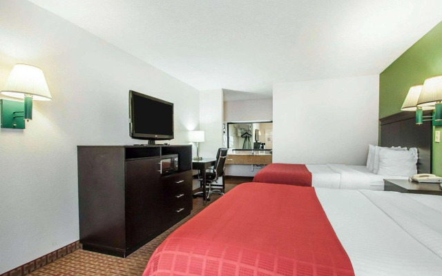 Quality Inn Savannah South