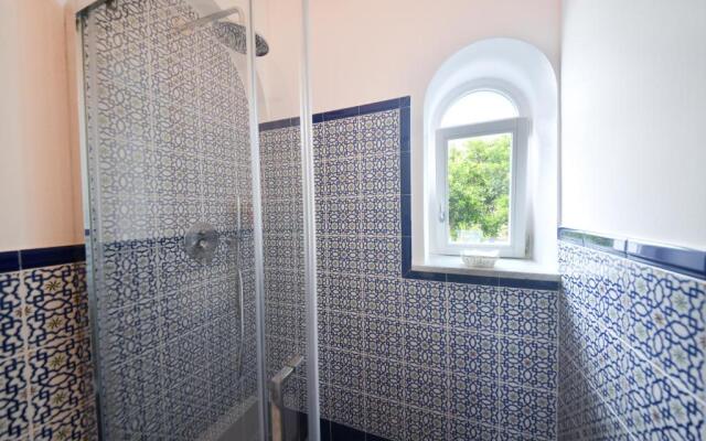 Queen Suite - Luxury Rooms