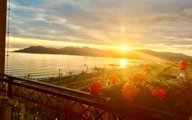 MyHome Riviera - Cannes Sea View Apartment Rentals