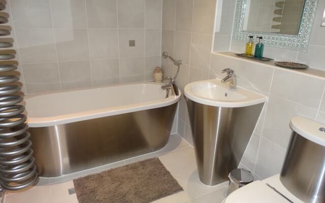 High View Serviced Apartments