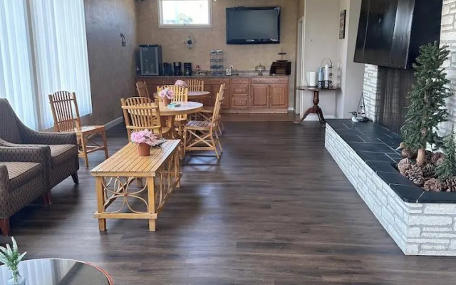 Lake Erie Lodge Erie