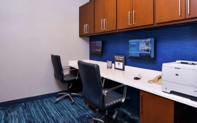 Hampton Inn & Suites Legacy Park-Frisco