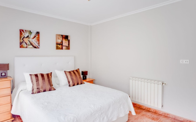 Elegant Apartment in Llanes near Sea