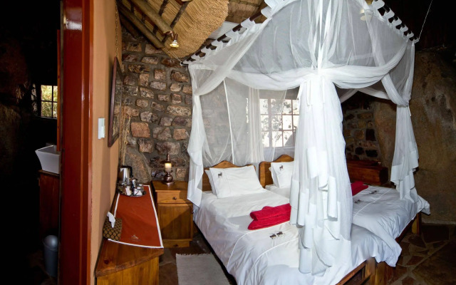 Canyon Lodge
