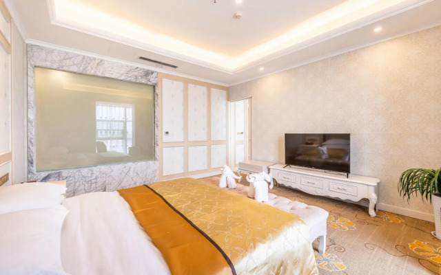 Shengshi Baiyun Hotel