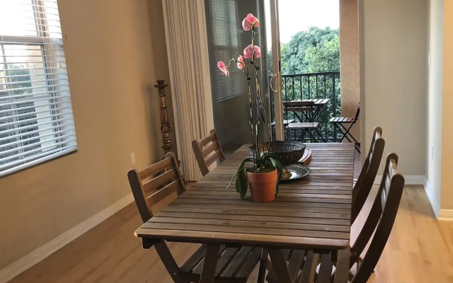 Resort Style Luxury 2BD Suite in Irvine's Spectrum Center