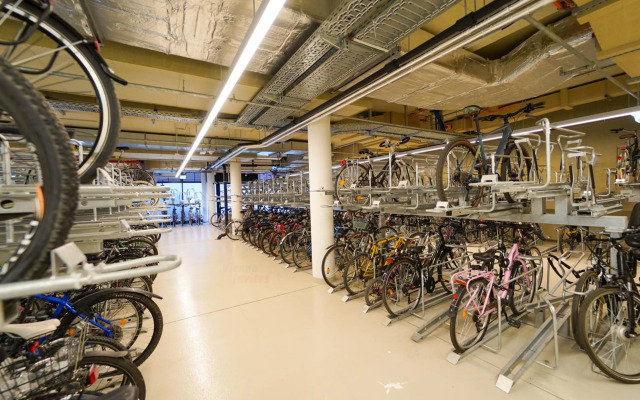 Amazing view over Vienna and infinity pool