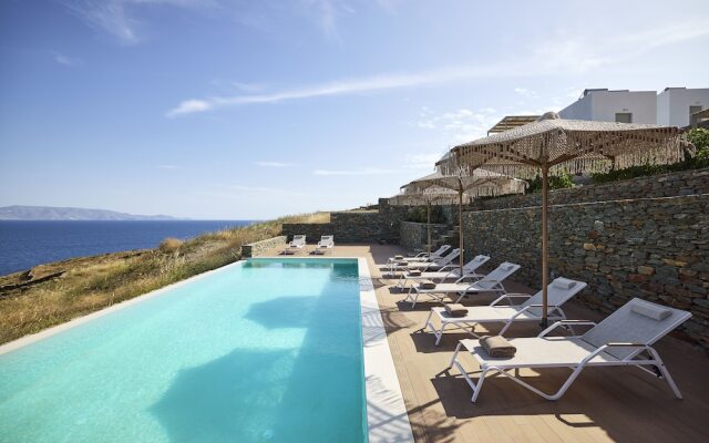 Ianemi Suites by K4 Kythnos