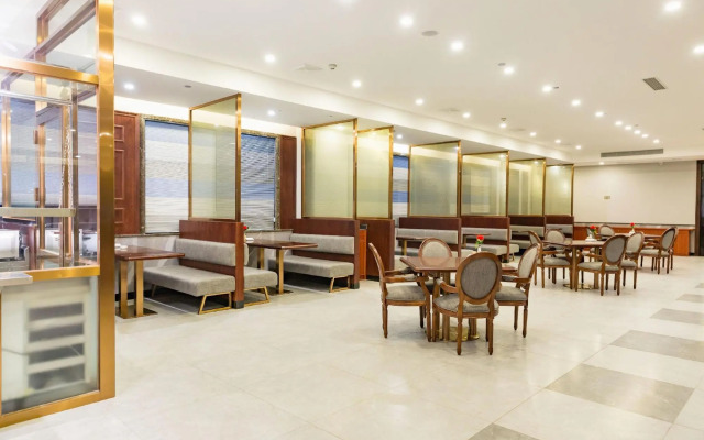 Haonianhua Business Hotel