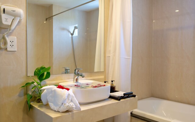 Aurora Riverside Hotel and Spa