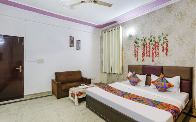 Fabhotel Happy Stay