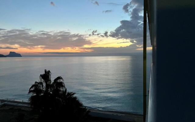 *Blue Sea Studio Altea * At the beach
