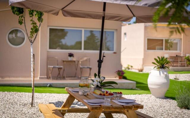 Modular Bungalows With Pool Vravrona Artemis Greece
