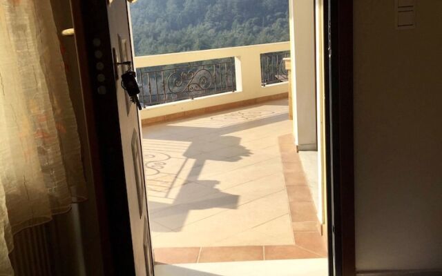 Mountain View Apartment