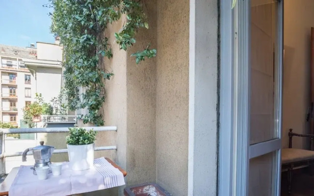 Hintown San Babila House