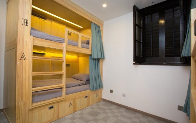 Dengba Hostel Shanghai Flagship Store