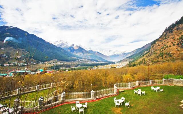 Goroomgo Out Town Manali