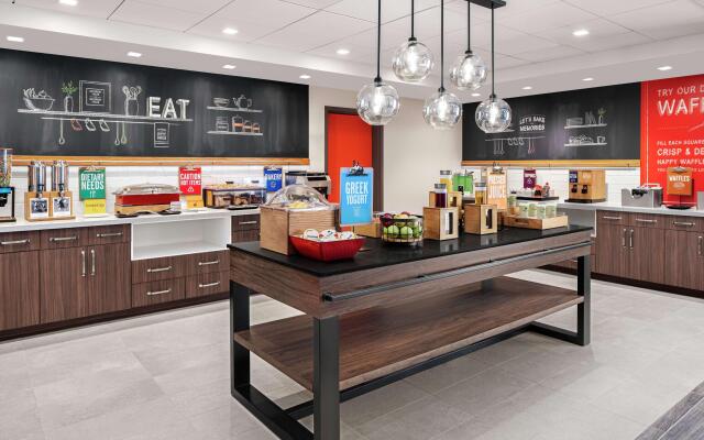 Hampton Inn & Suites Bridgeview Chicago