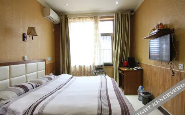 Wenxi Blanca Theme Hotel