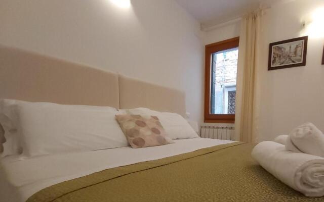 Veneziacentopercento B&B - Rooms & Apartments in Venice