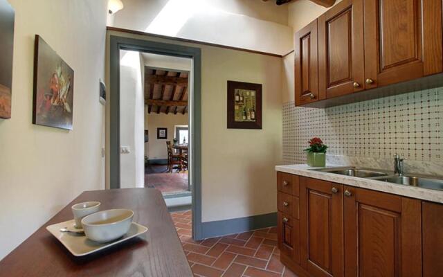 Casaglia 2 · Apartment With Shared Pool