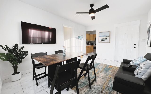 Pompano Beach Delight Retreat 5' Beach