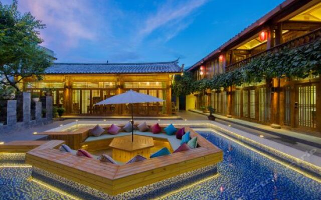 Lijiang Yi Lan Water Atrium Boutique Inn