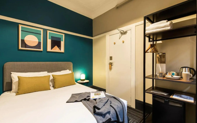 Jensen Potts Point