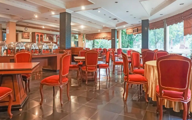 Desa Wisata Hotel - Hostel