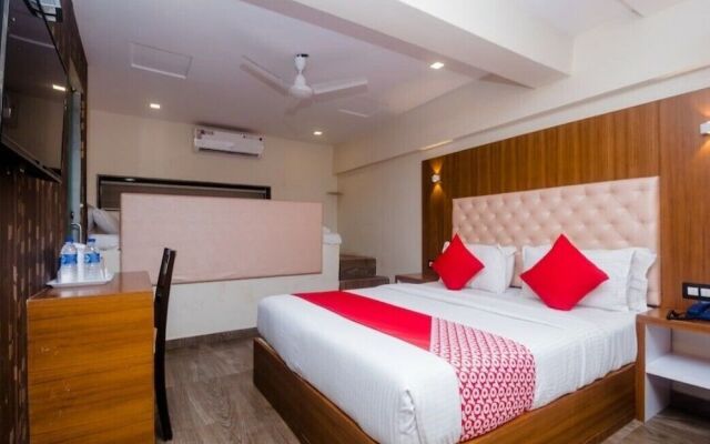 Hotel Qubestay Airport