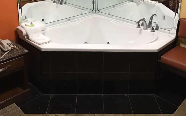 Travelodge Avenel Woodbridge