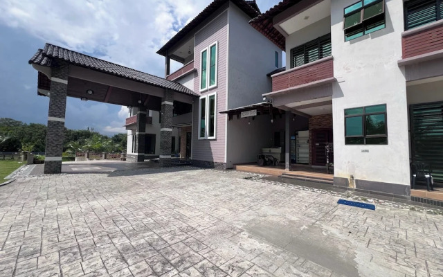 Nurbayu Chalet, Kemaman