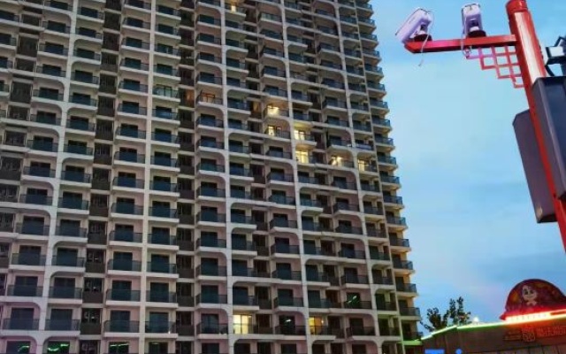 Bayue Bay Seascape Apartment (Yingkou Magic Hot Spring Shop) — 2-star hotel in Yingkou