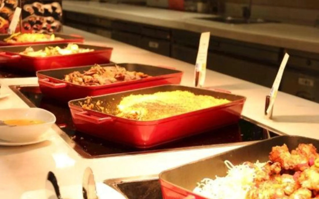 Haitao Hotel (Zhaoqing Seven Star Rock Archway Scenic Spot)