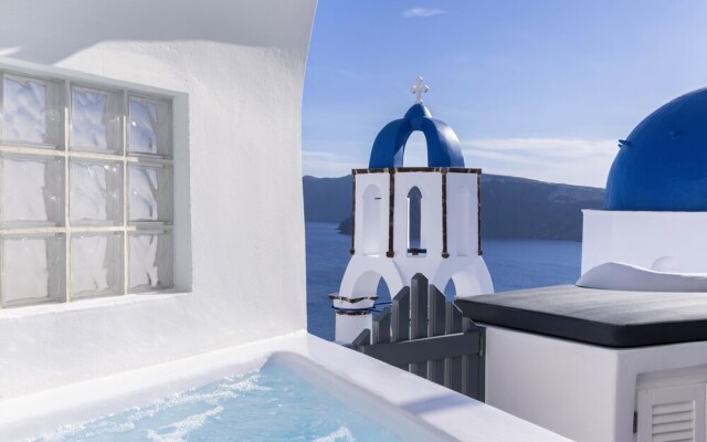 Bluedome Cavehouses by Otium Villas