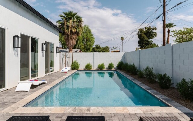 E 6th St - Maisy in Scottsdale
