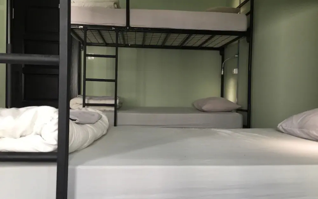 The Hub Hostel