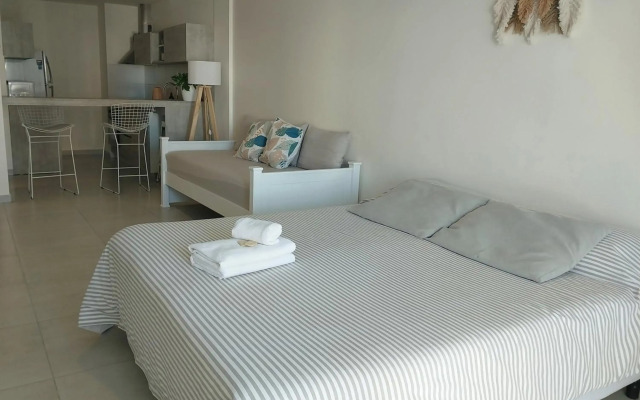 Monoambiente a 50mt del mar