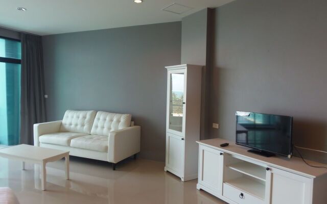 The Residence by 7 Heaven