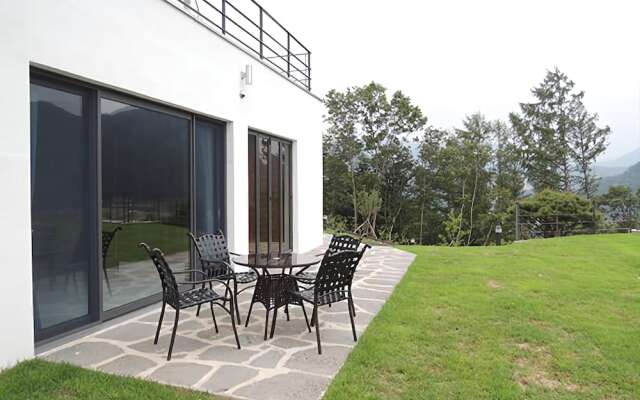 Gapyeong V 10 Pension