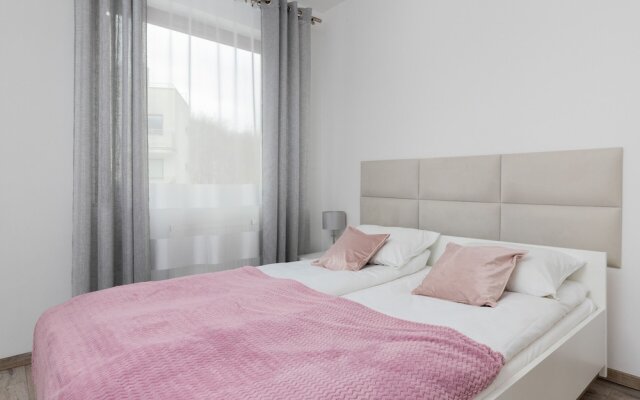 Gdańsk City Center Modern by Renters
