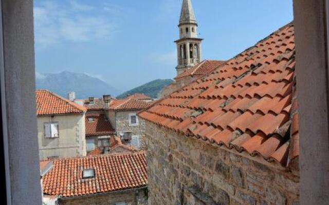 Montenegro Backpackers Home Budva