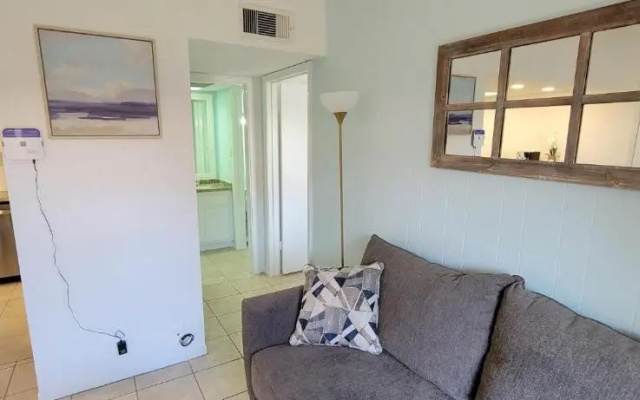 Tiki Condo 261