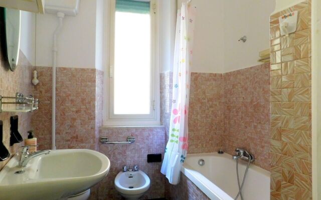 a levanto, trilocale vicino alla stazione