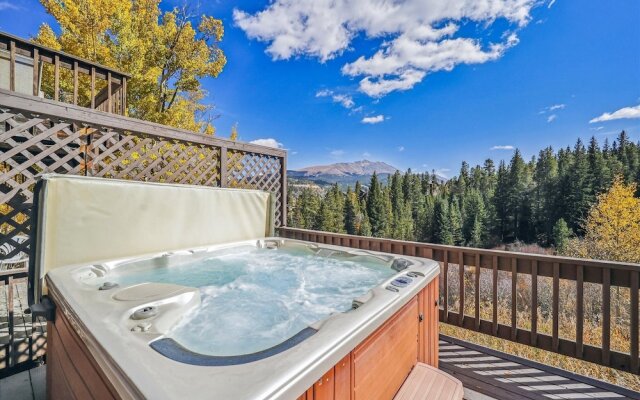 Snowflake Lookout 3 Bedroom Duplex by RedAwning