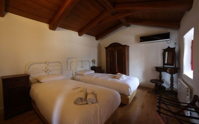Lithos Stone Suites