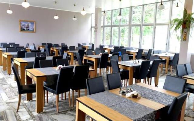 Hotel*** NAT Krynica Morska